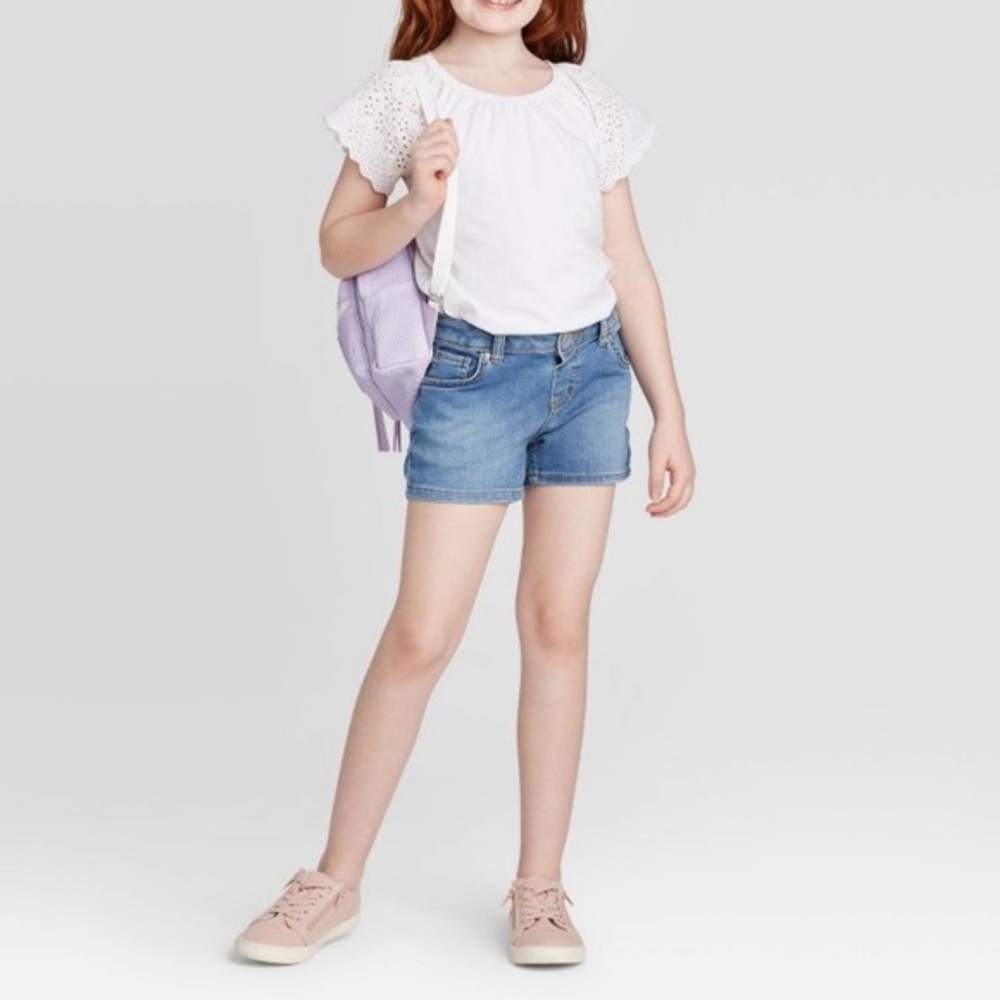 NWT Soft stretchy comfy jean shorts